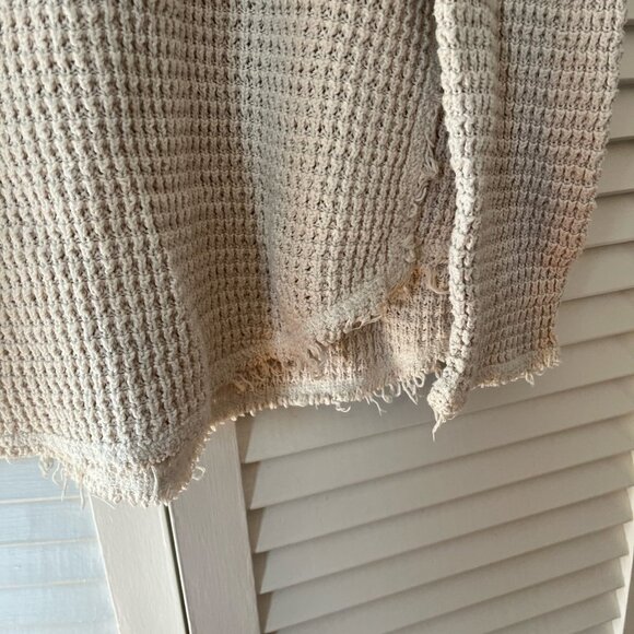 Free People Sunrise Cold-Shoulder Waffle Knit top sweater oatmeal small - Picture 4 of 9